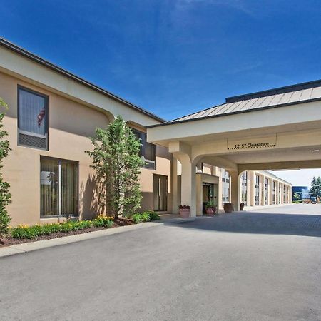 Baymont By Wyndham Southfield/Detroit Ξενοδοχείο Εξωτερικό φωτογραφία