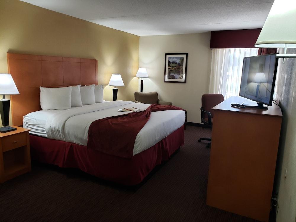 Baymont By Wyndham Southfield/Detroit Ξενοδοχείο Εξωτερικό φωτογραφία
